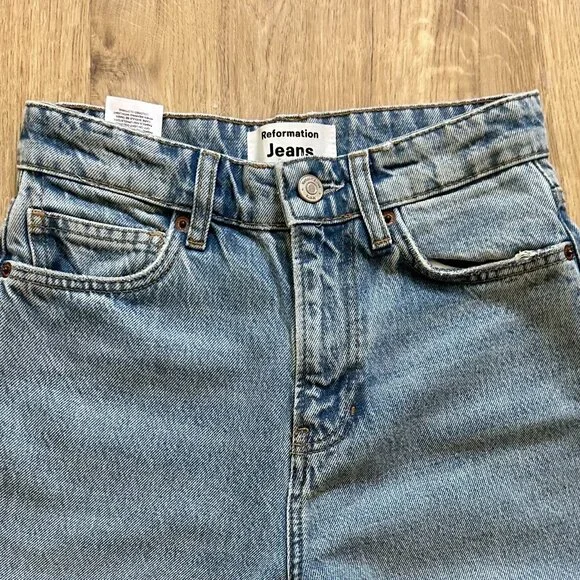 Reformation Sandy High Rise Relaxed Straight Jeans - Picture 2 of 4